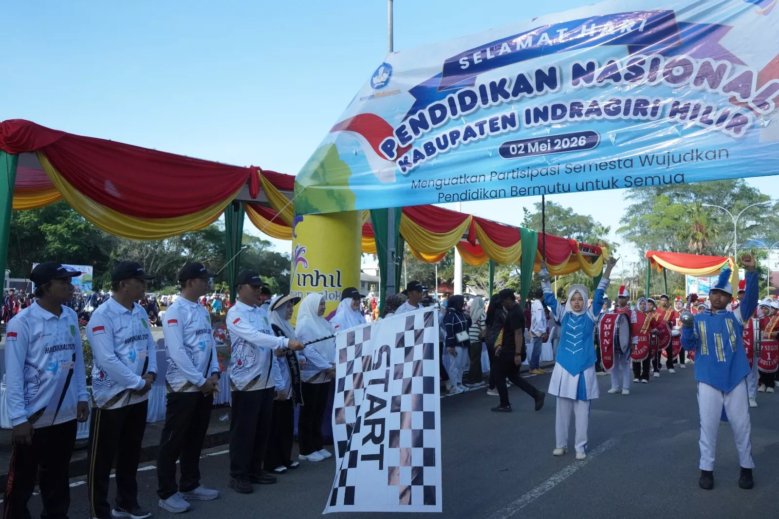 Canangkan Hardiknas 2026, Bupati Inhil Herman Ajak Siswa Jadi Pencipta Teknologi Berintegritas