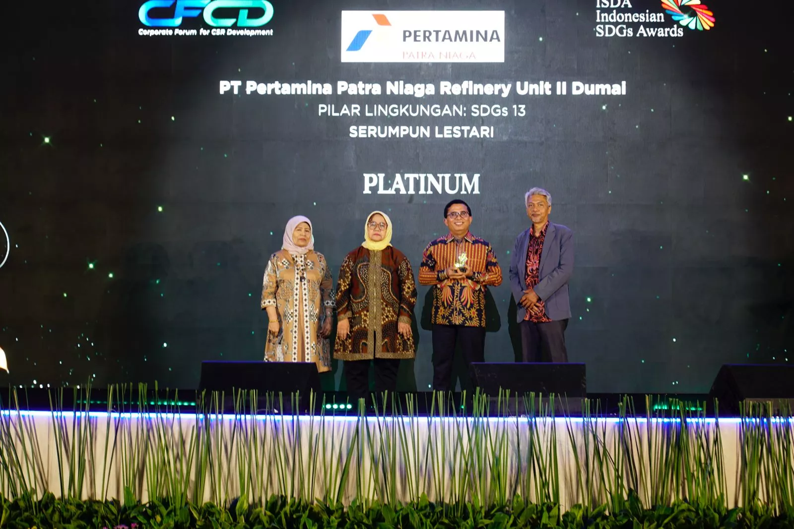 Konsisten Jalankan Program Pemberdayaan  Wilayah  Pesisir Dan Ekosistem Gambut, Pertamina Patra Niaga Kilang Dumai  Sabet Penghargaan Platinum Di Ajang ISDA 2026 