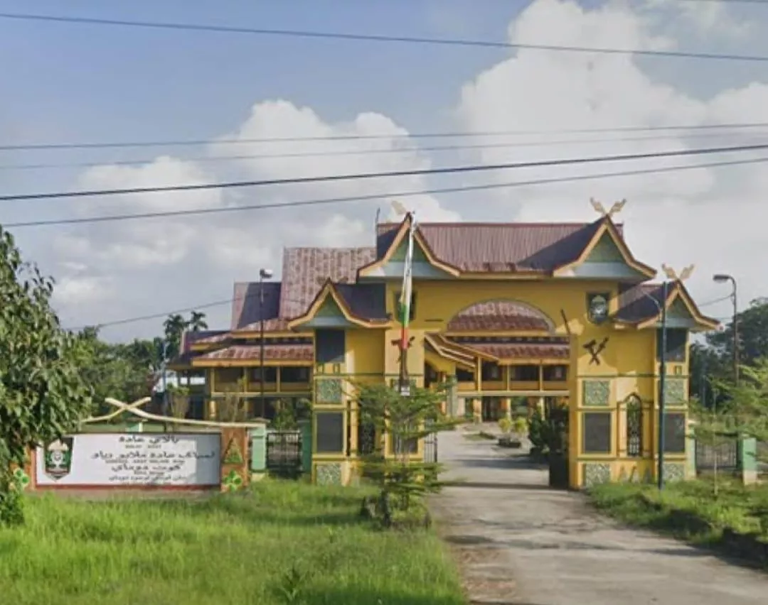 Polemik Internal Mencuat, Ketua MKA Bacakan Pemberhentian Sekum Dan Bendum DPH LAMR Kota Dumai