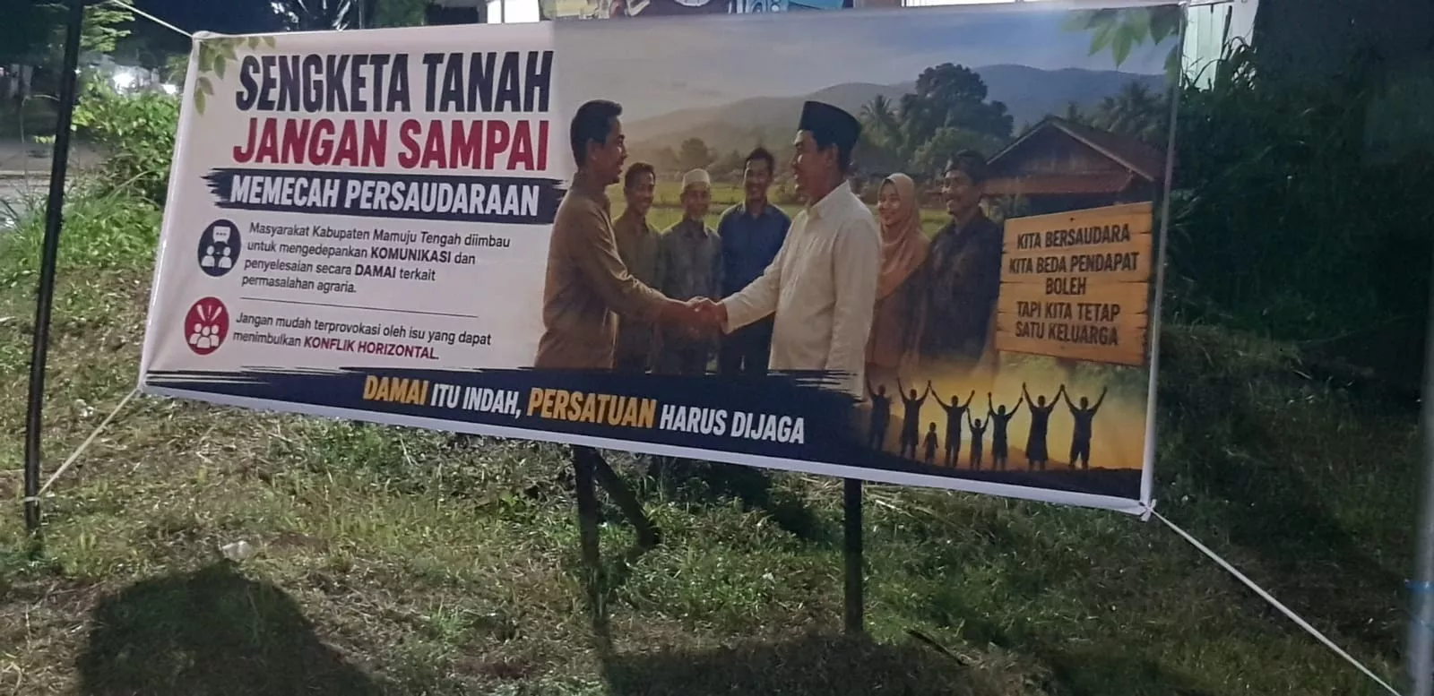 Pemkab Mamuju Tengah Pasang Spanduk di Titik Strategis, Imbau Warga Selesaikan Sengketa Agraria Lewat Jalur Damai