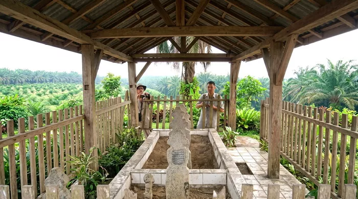 Makam Leluhur Kebun Lubuk Dalam Ditetapkan Sebagai HCV, Komitmen PalmCo Jaga Fisik dan Nilai Sejarah