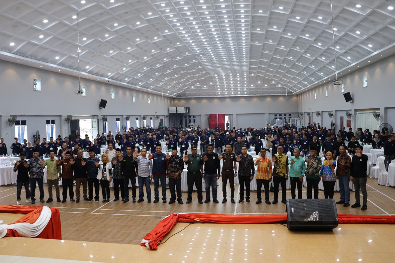 Bupati Inhil Ajak Tokoh Masyarakat dan Pemuda Desa Cegah Pengedaran Narkoba