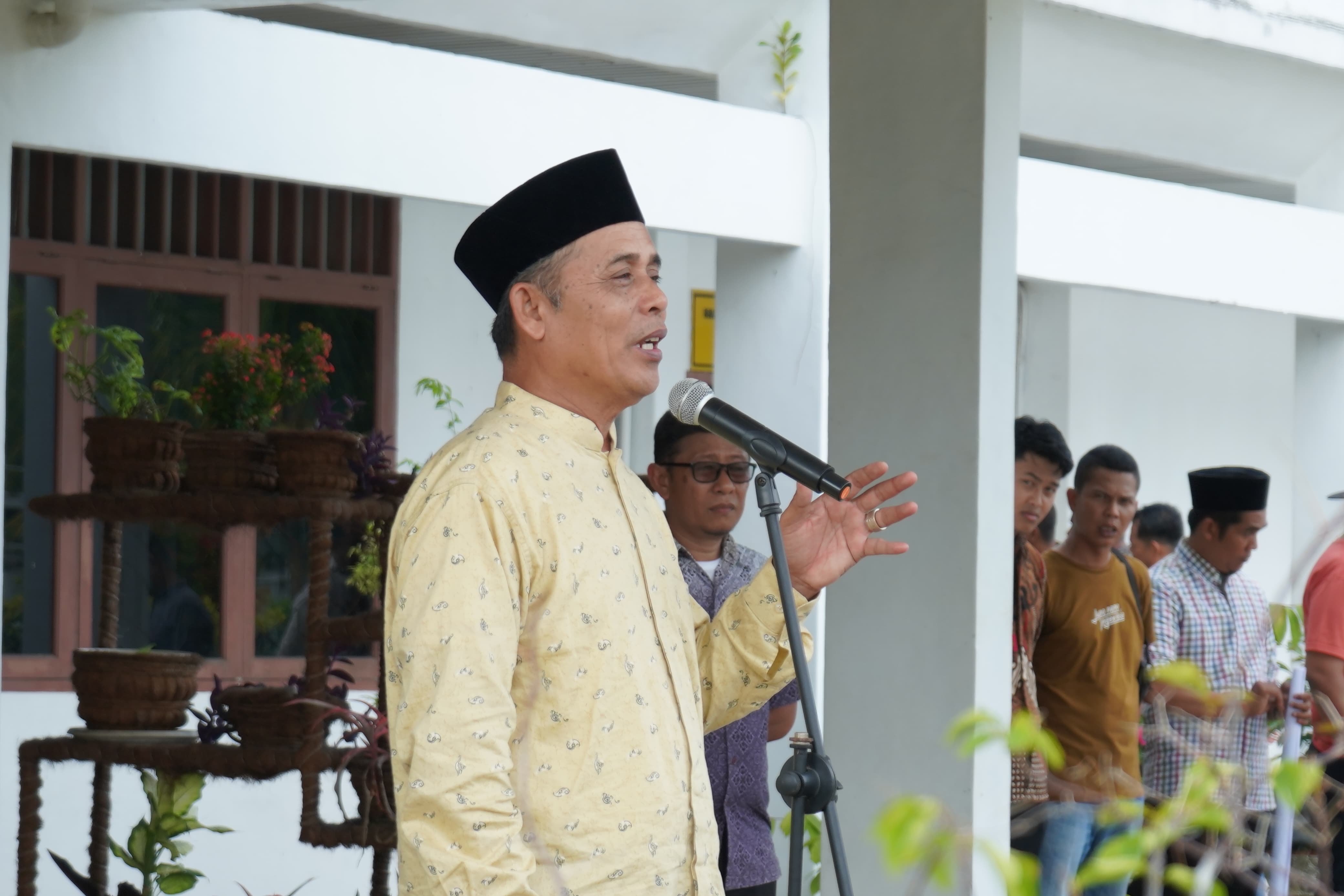 Bupati Inhil Melepas 25 Siswa Binaan Seleksi Calon Anggota Polri