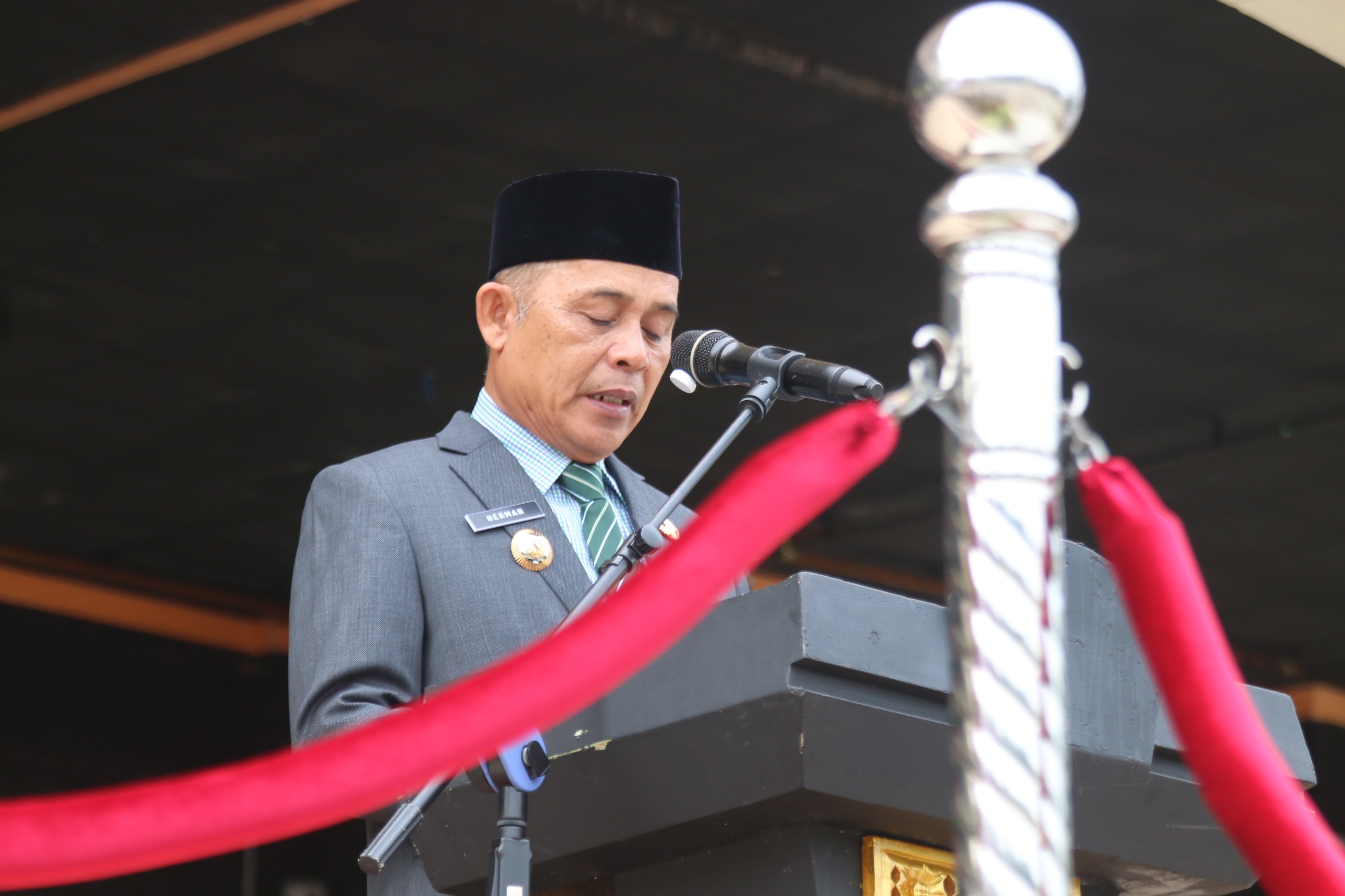 Bupati Inhil Ajak Gennerasi Muda Tunjukan Semangat Patriotik dan Nilai Kejujuran