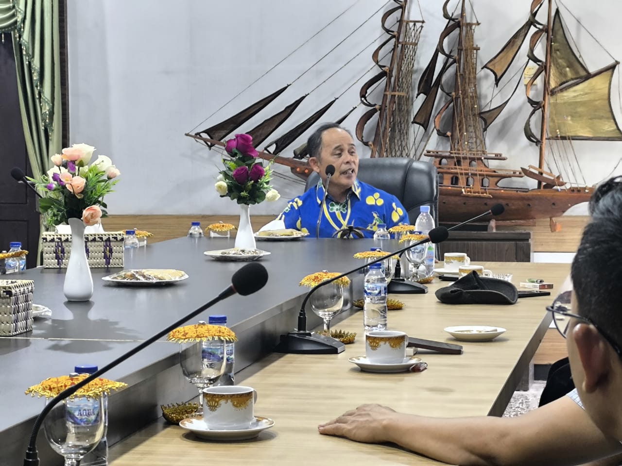 Bupati Herman Sambut Para Pedagang, Bahas Rencana Revitalisasi Pasar di Tembilahan