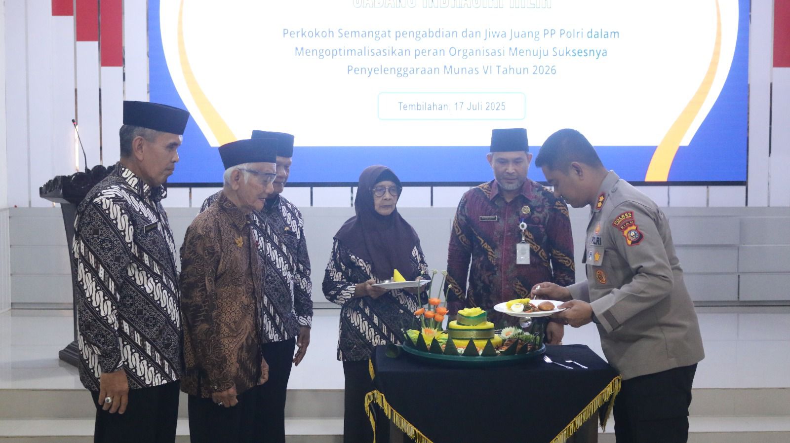 HUT Ke-26 PP Polri, Staf Ahli Bupati Inhil Muamar Ghadafi Hadiri Syukuran Di Polres Inhil