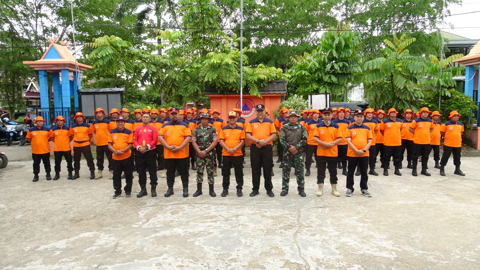 Sekda Inhil Tantawi Jauhari Buka Kegiatan Pengembangan Kapasitas Anggota TRC BPBD Tahun 2025