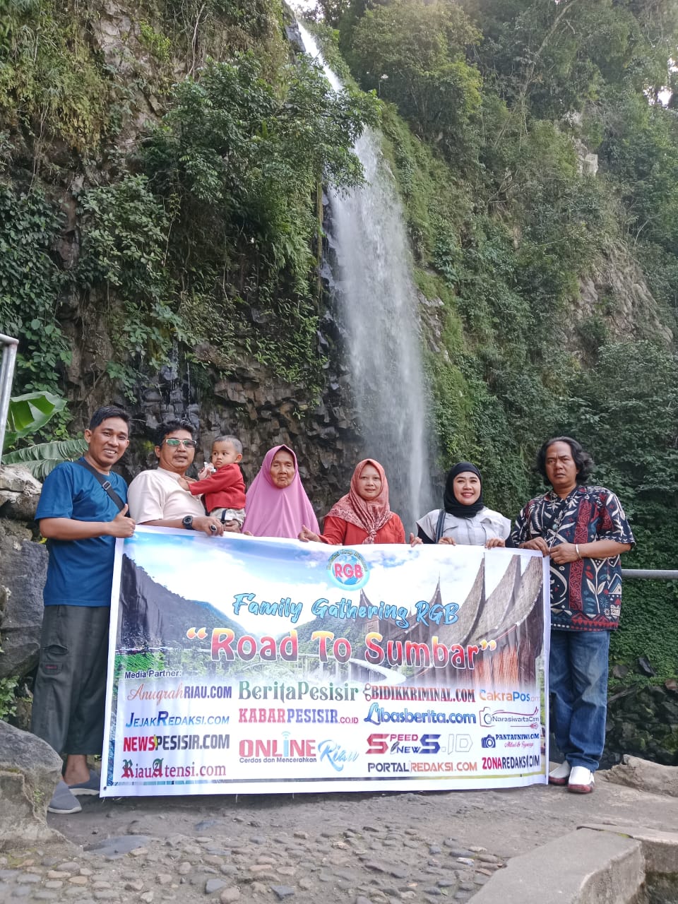 Tim Redaksi Group Bersama Menjelajahi Kekayaan Budaya Sumatera Barat