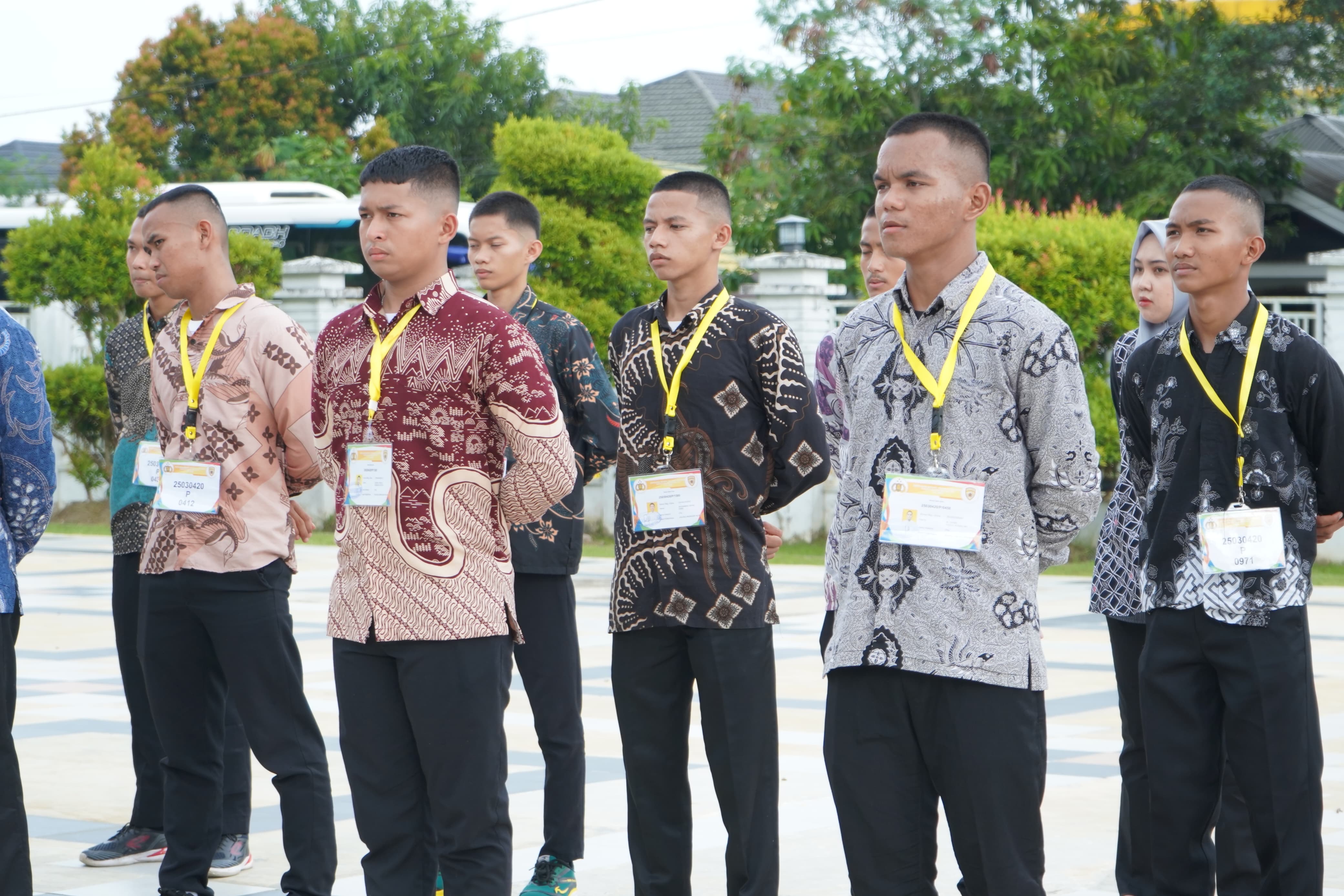 Bupati Inhil Melepas 25 Siswa Binaan Seleksi Calon Anggota Polri