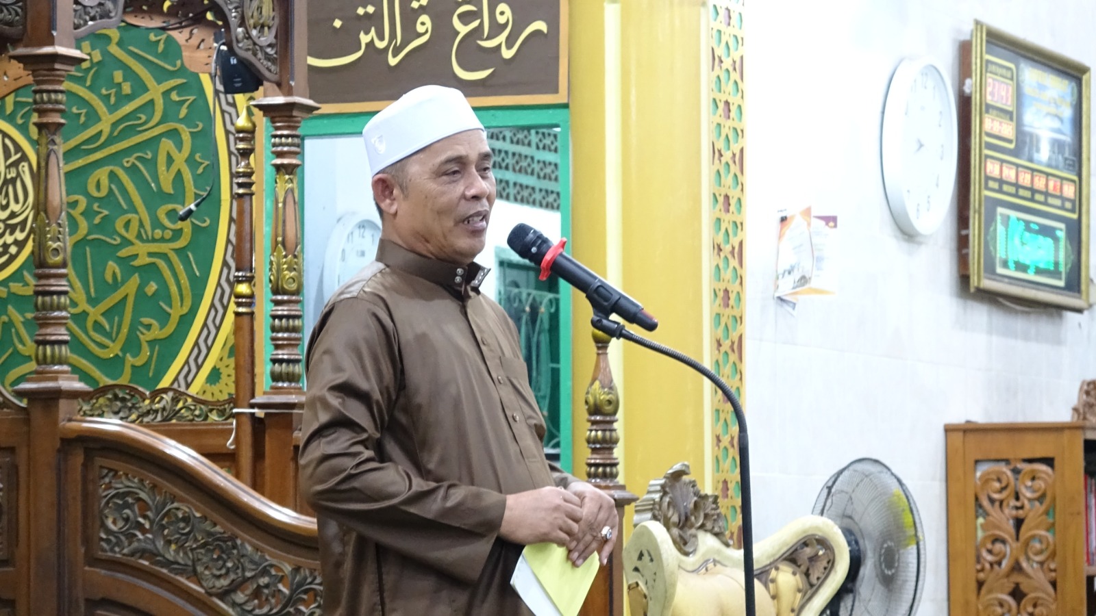 Bupati Inhil Herman Hadiri Peringatan Maulid Nabi di Masjid Jami’ Al-Gulam