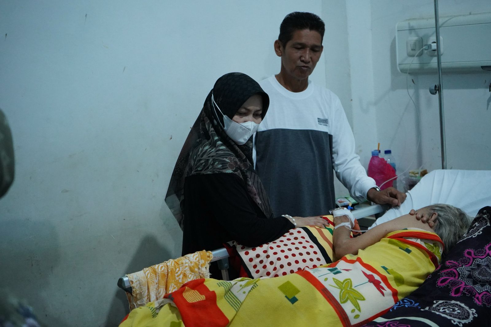 Kunjungan Ketua TP-PKK Inhil Katerina Susanti Herman: Dukungan untuk Pejuang Kanker di RSUD Puri Husada