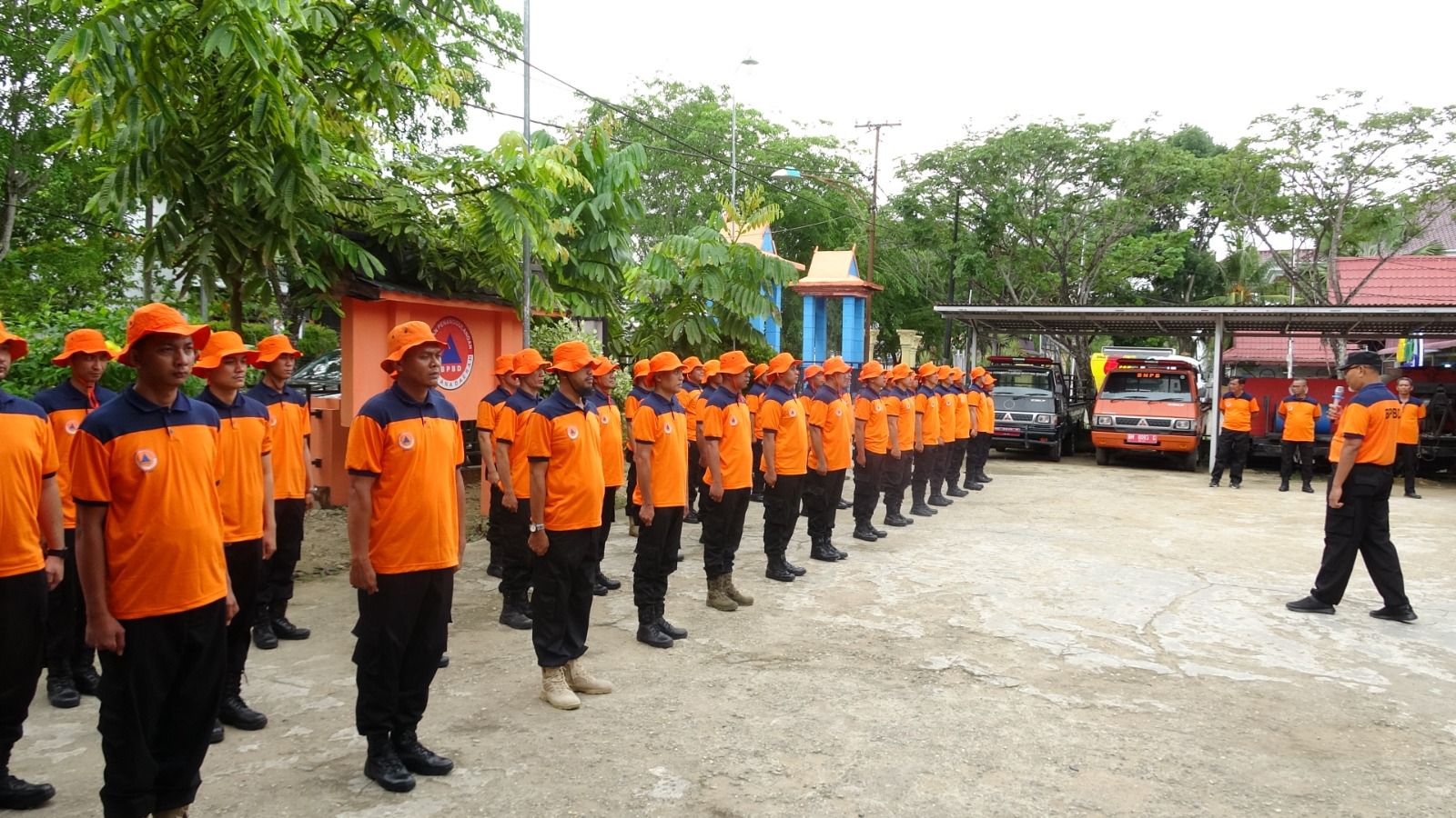 Sekda Inhil Tantawi Jauhari Buka Kegiatan Pengembangan Kapasitas Anggota TRC BPBD Tahun 2025
