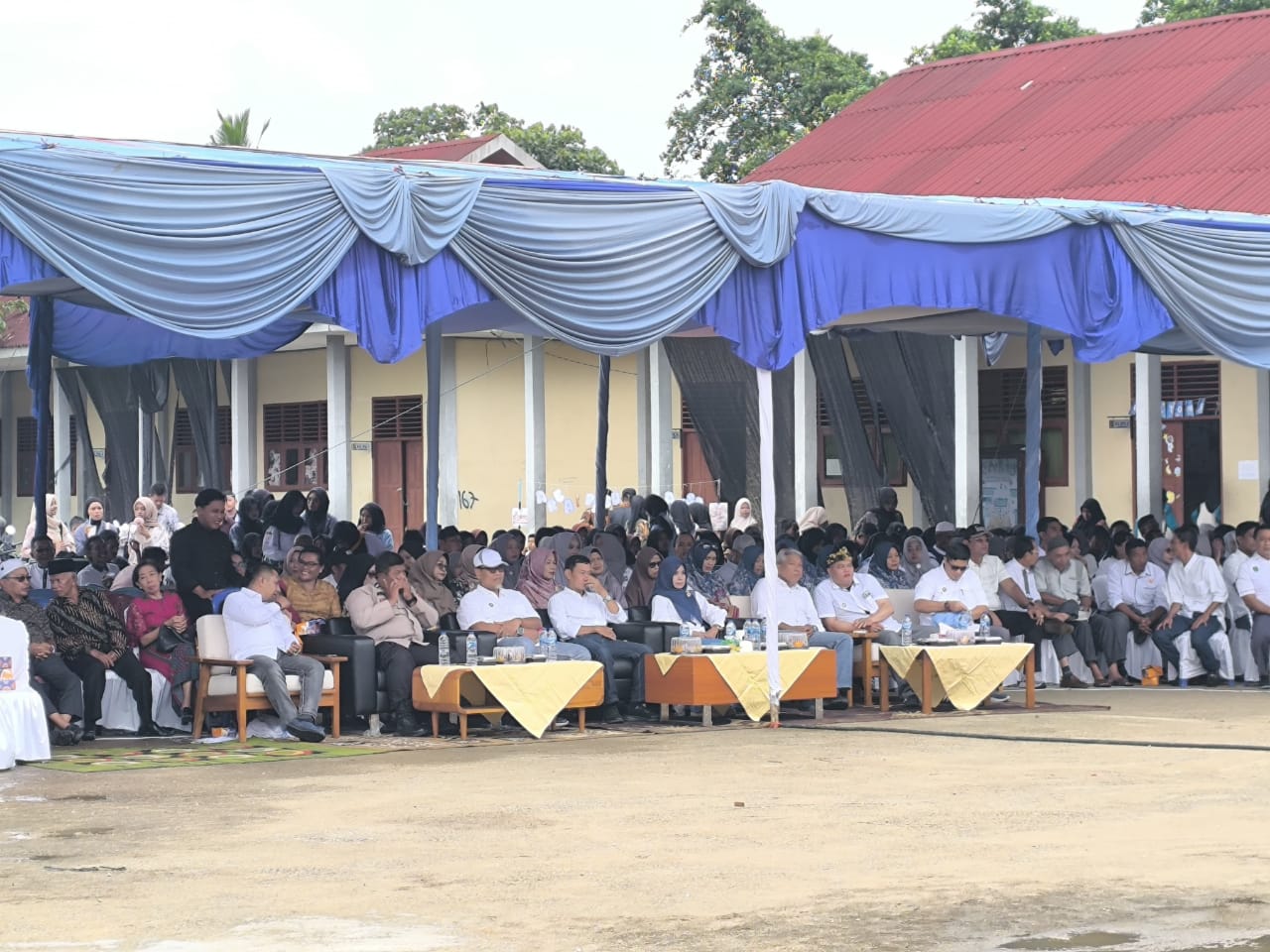 Sekdakab Inhil Ikut Meriahkan Milad SMA Negeri 1 Tembilahan
