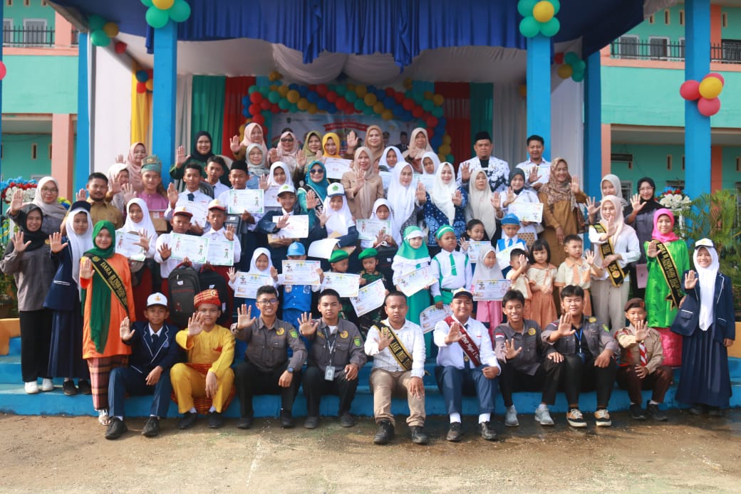 Peringatan Hari Anak Nasional Di Inhil Di Tutup Dengan Penyerahan Hadiah
