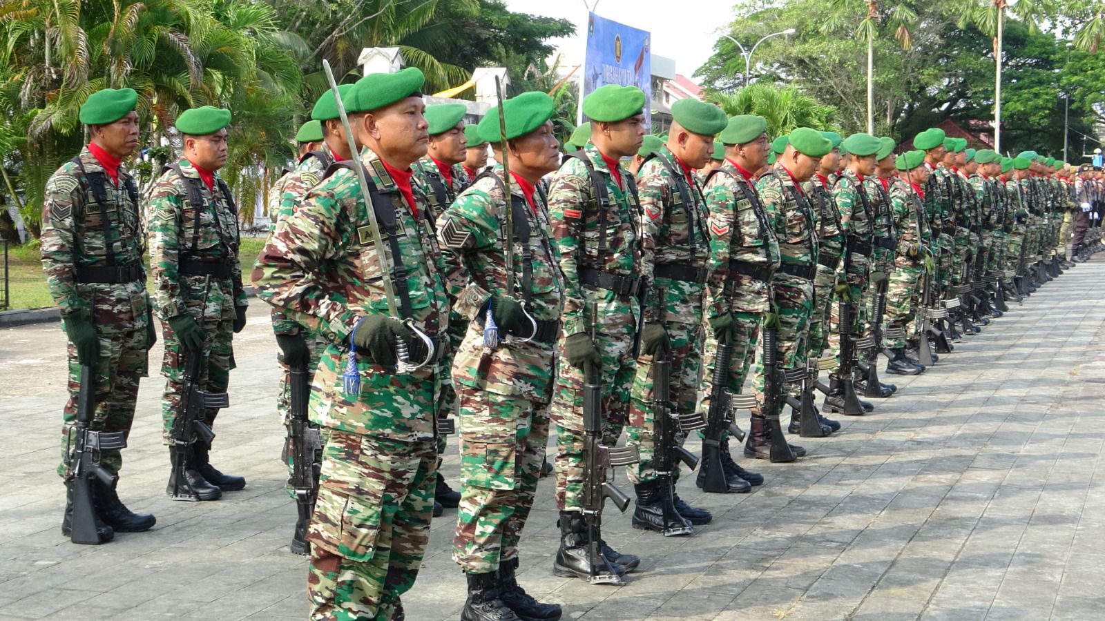 Kodim 0314/Inhil Gelar Upacara HUT ke-80 TNI, Wakil Bupati Yuliantini Turut Hadir
