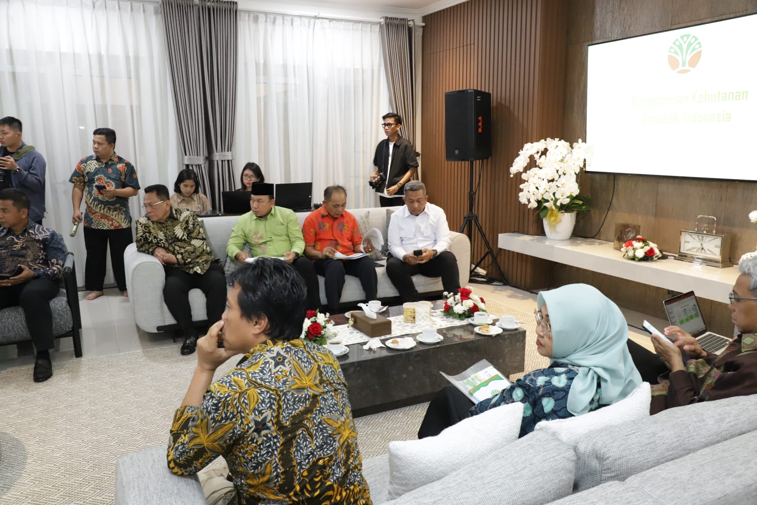 Bupati Indragiri Hilir Sampaikan Permohonan Pelepasan Kawasan Hutan ke Kementerian Kehutanan