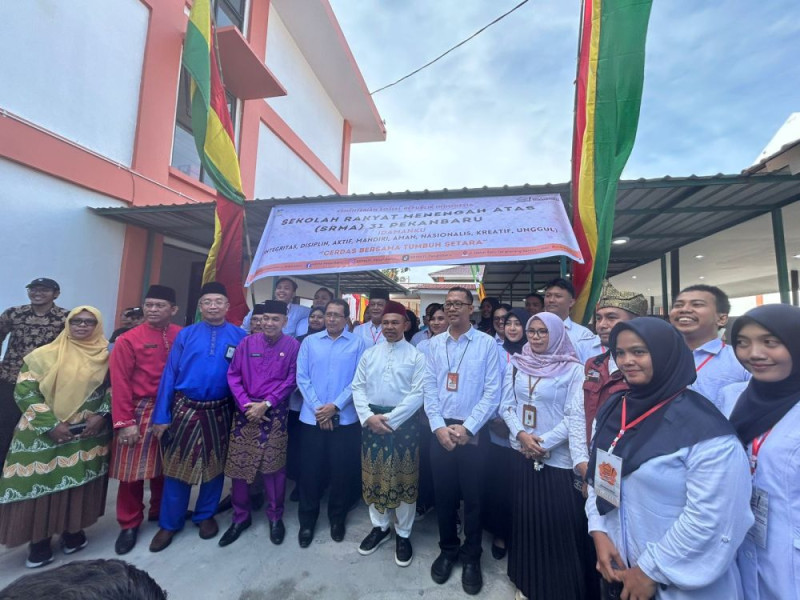 Resmikan Sekolah Rakyat Menengah Atas, Gubri Wahid: Ini Sejalan Dengan Misi Presiden Mengentaskan Kemiskinan