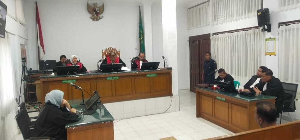Hakim PN Pekanbaru Vonis Dir RSD Madani Arnaldo Eka Putra 1 Tahun 3 bulan Penjara
