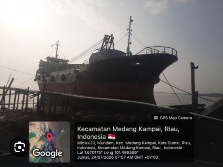 KSOP Dumai Setop Pembongkaran Kapal Asing di Mundam, Peringatan Kedua Bisa Berujung Penegakan Hukum