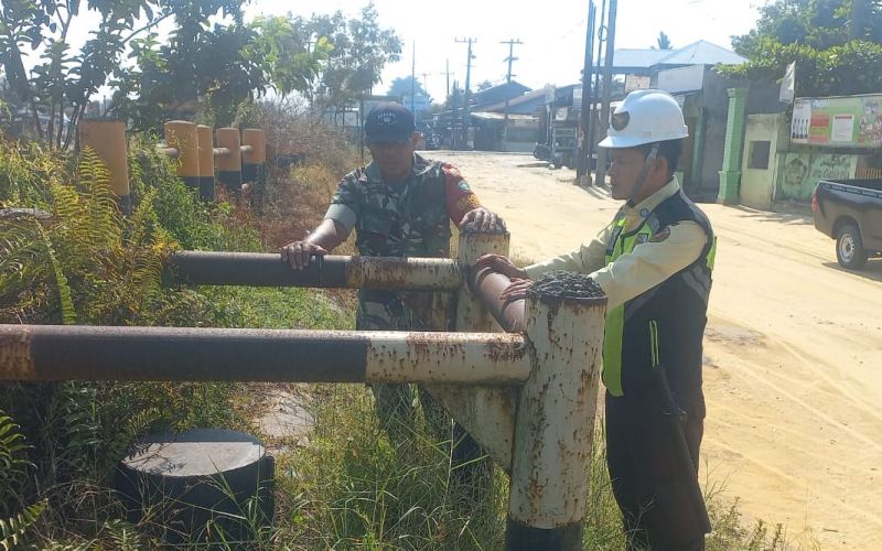 Koramil 02/Bukit Kapur dan PHR Perkuat Pengamanan Jalur Pipa Minyak Melalui Patroli Terpadu