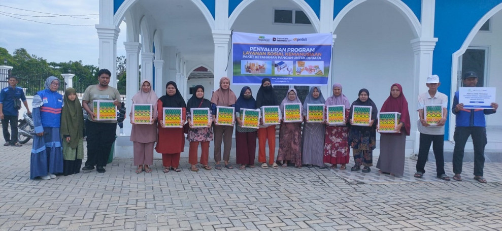 Pegadaian Syariah Kanwil II Riau Salurkan 25 Paket Sembako untuk Dhuafa
