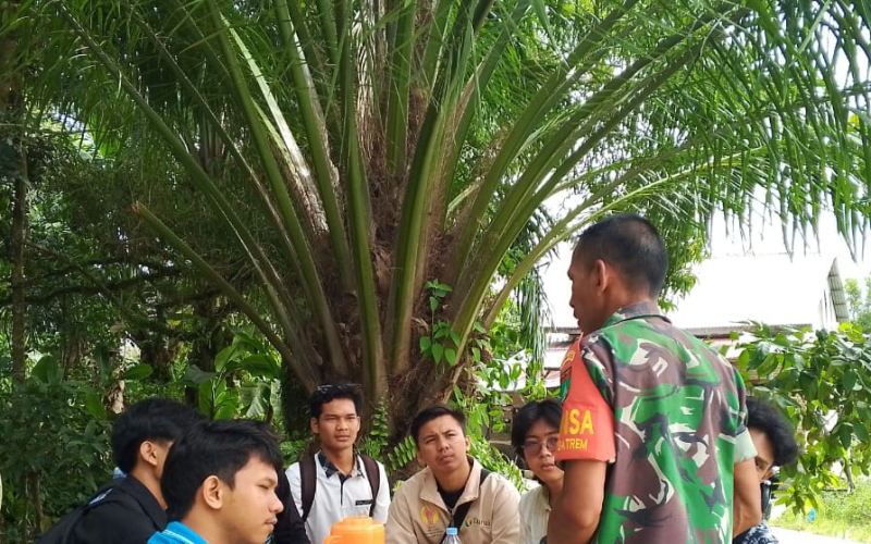 Babinsa Bukit Batrem Ajak Pemuda Dumai Timur Bergabung Menjadi Prajurit TNI AD