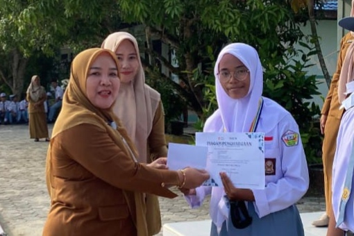 Pelajar Siak Raih Medali Emas di Ajang Olimpiade Sains Tingkat Nasional 2026