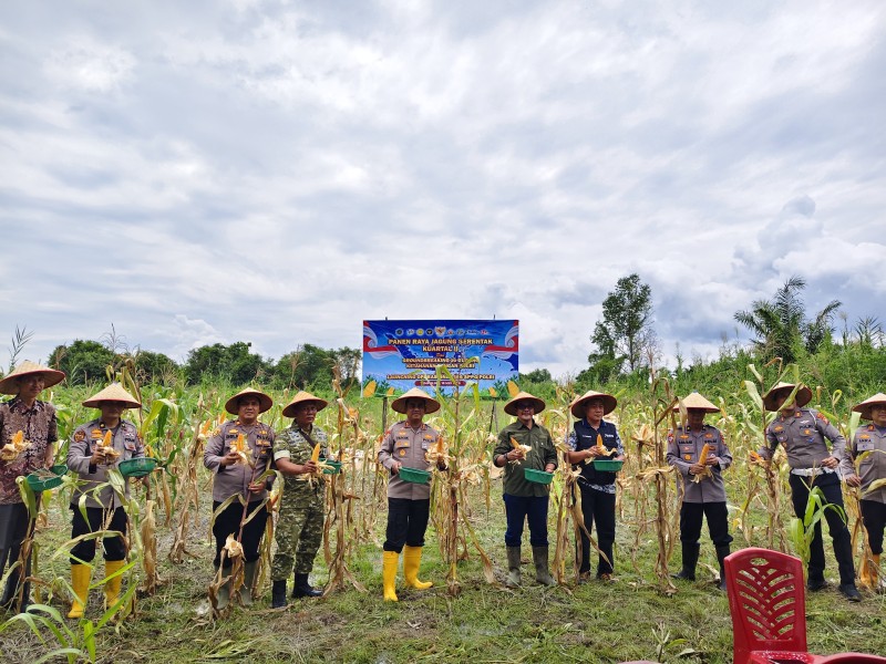 Sinergi Polri dan Petani Wujudkan Swasembada Pangan