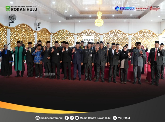 Rombak Kabinet! Bupati Anton Lantik Belasan Pejabat Eselon II dan III Rokan Hulu
