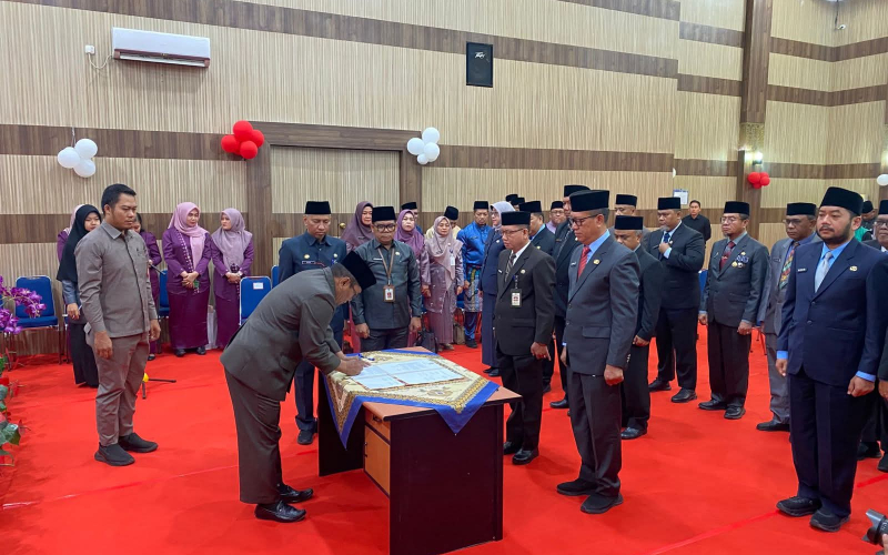 dr. Syaiful Kembali Dilantik sebagai Kadinkes Kota Dumai