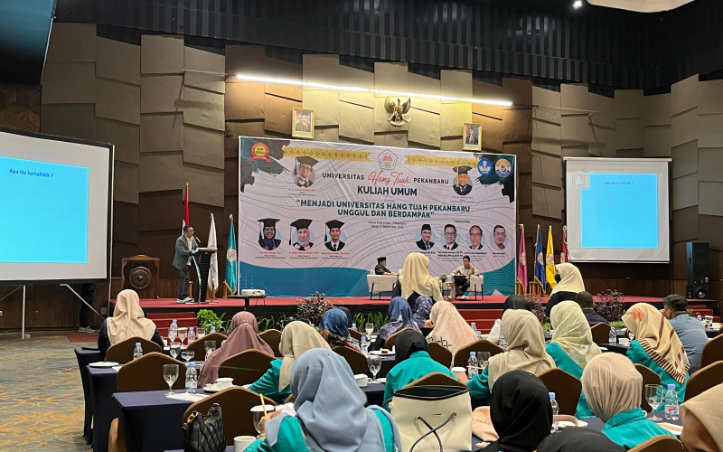 Ketua PWI Riau: Jurnalis Harus Adaptif dan Jadi Pilar Demokrasi di Era Digital