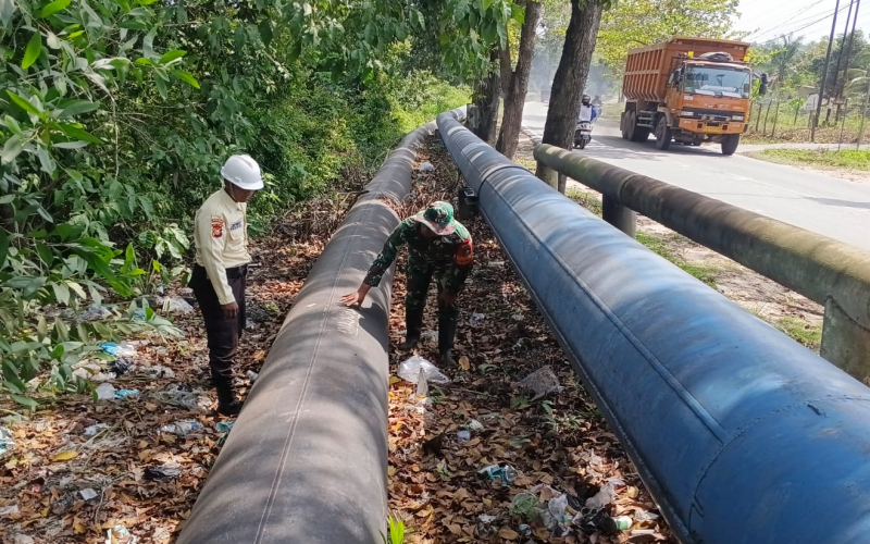 Koramil 01/Dumai Bersama SKK Migas dan PHR Intensifkan Patroli Pengamanan Jalur Pipa Minyak