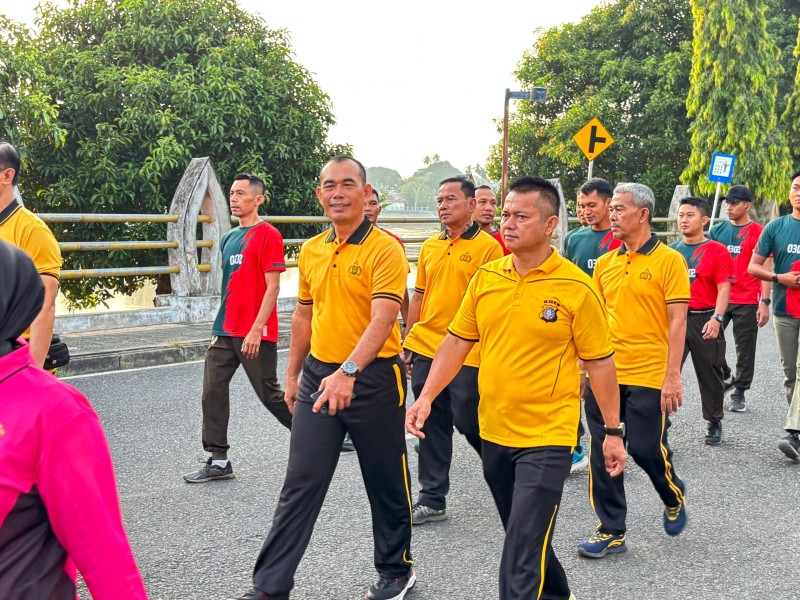 Jelang Hari Bhayangkara dan Pembukaan Pekan Olahraga Kapolri Cup, Polres Inhu Gelar Senam Bersama TNI