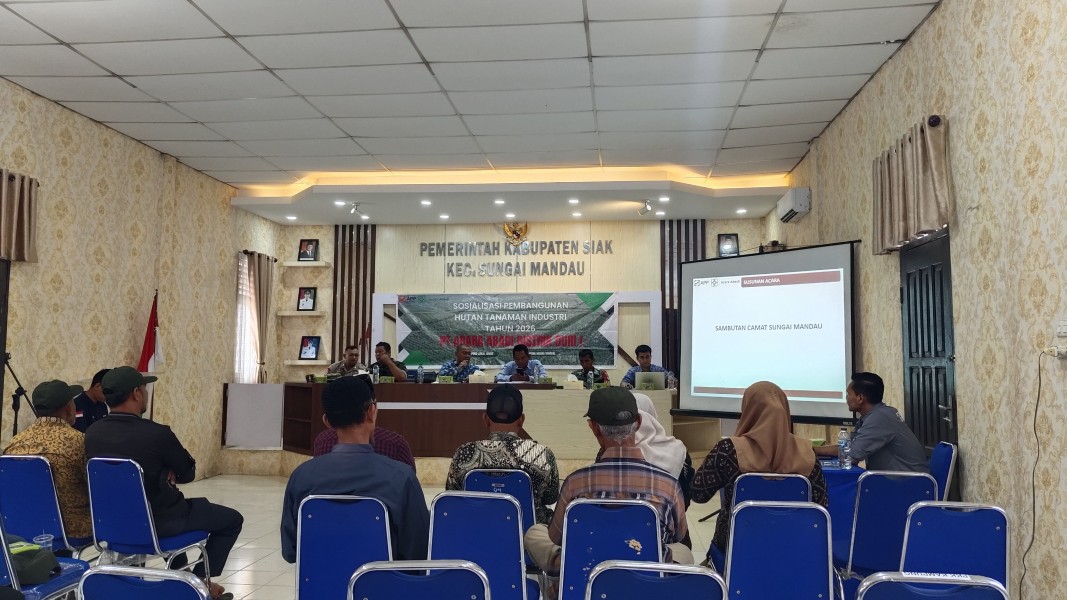 Serma D. Sihombing Hadiri Sosialisasi Pembangunan HTI PT Arara Abadi di Sungai Mandau
