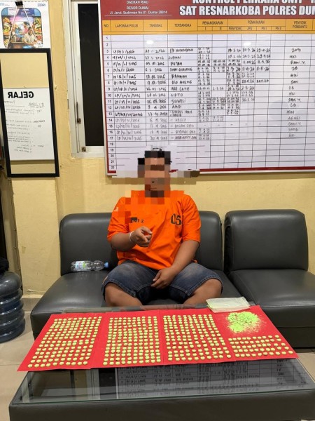 Polres Dumai Komitmen Perangi Lawan Bandar Narkoba, 500 Butir Ekstasi “Kodok” Disita
