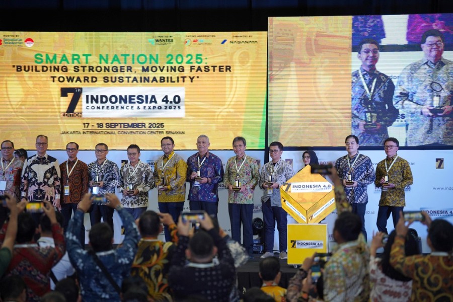 Telkomsel Raih Penghargaan Kemenperin Berkat Inovasi “5G in The Box”