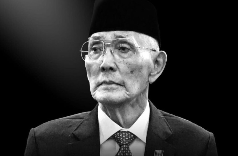 Plt Gubernur Riau Sampaikan Duka Mendalam Atas Wafatnya Mantan Wapres Try Sutrisno