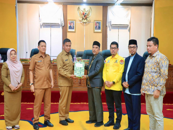 Bupati Kampar Sampaikan Rancangan KUA-PPAS 2026, Tekankan Optimalisasi PAD