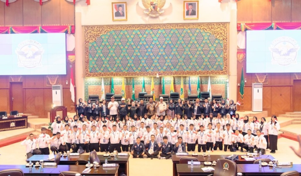 Remaja Riau Antusias Ikuti RBN NasDem, Belajar Politik Tak Harus Membosankan