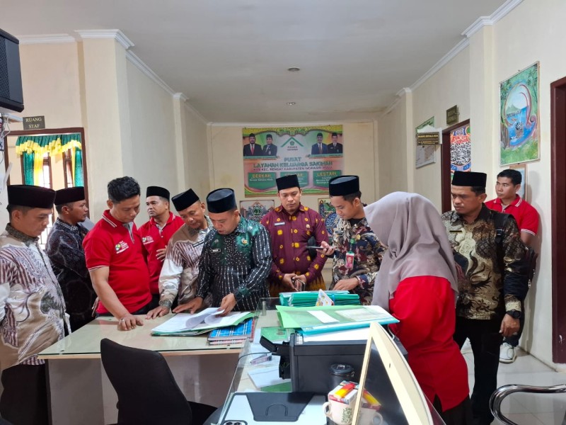 Digitalisasi dan Harmoni Pelayanan, KUA Kecamatan Siak Pelajari Sistem Administrasi KUA Rengat
