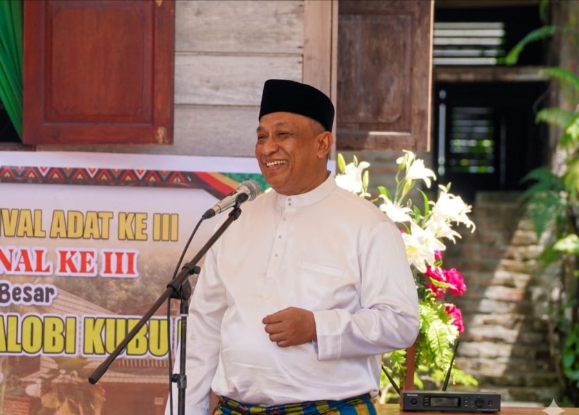 Pererat Silaturahmi, Bupati Anton Hadiri Reuni Akbar ke-3 Keluarga Besar Ompung Naihubu di Kubu Baru