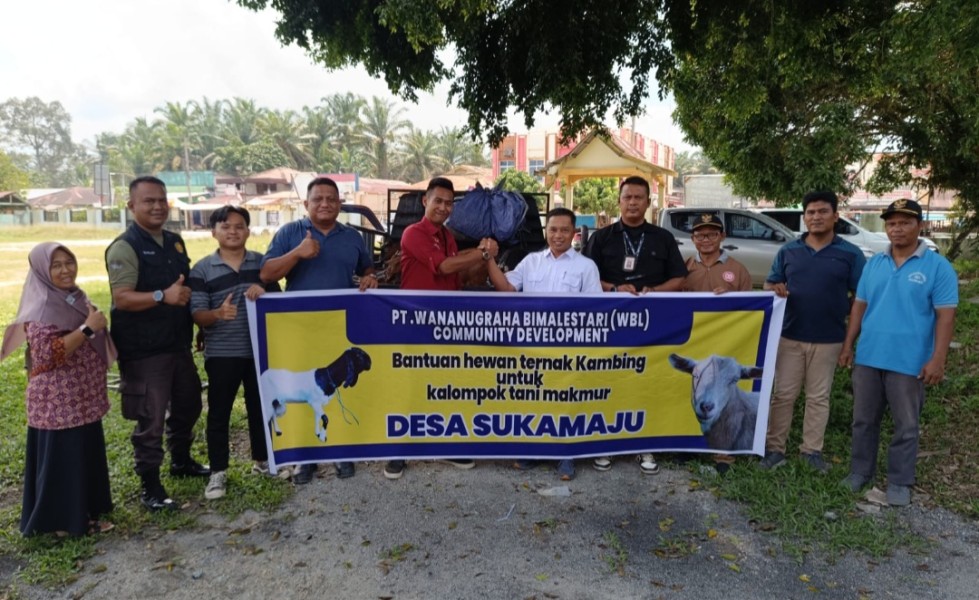 PT WBL Dorong Ketahanan Pangan, Salurkan 10 Ekor Kambing untuk Kelompok Tani Sukamaju