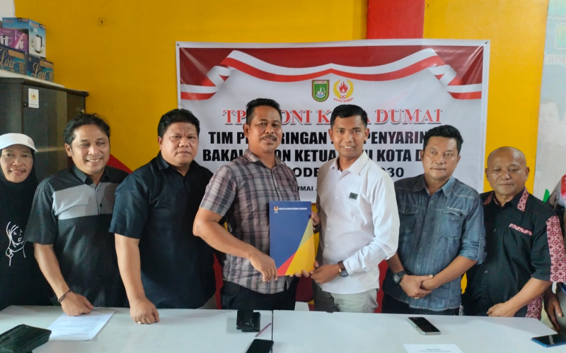AKJ Ambil Formulir Calon Ketua KONI Dumai, Optimistis Raih Dukungan Cabor