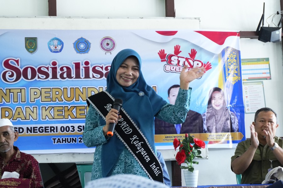 Bupati Inhil dan Bunda PAUD Gaungkan Gerakan Anti Perundungan di SDN 003 Sungai Luar