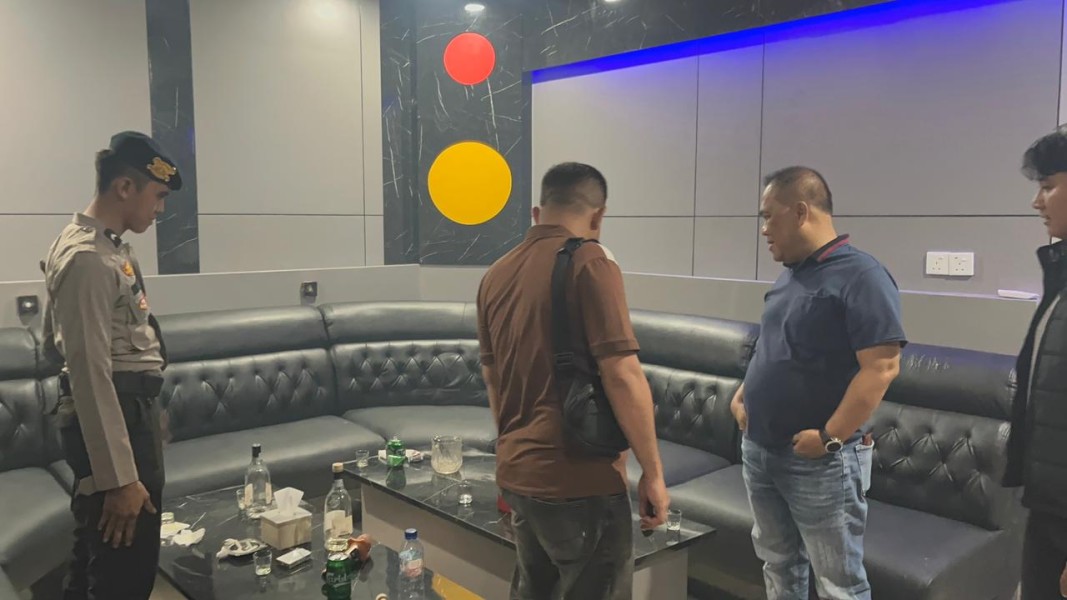 Polsek Kateman Gelar Razia Tempat Hiburan, Antisipasi Penyalahgunaan Narkoba