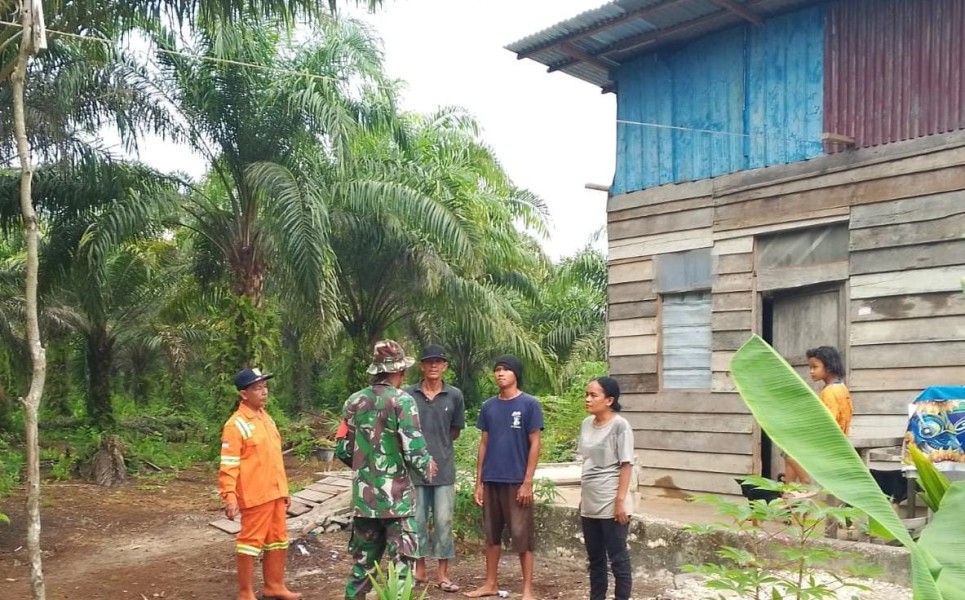 Babinsa dan MPA Patroli Karhutla di Bukit Batrem, Dandim Dumai Tekankan Pencegahan Dini