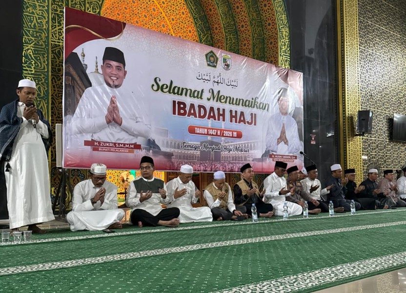 Bupati lepas 223 Jemaah Calon Haji Kabupaten Pelalawan