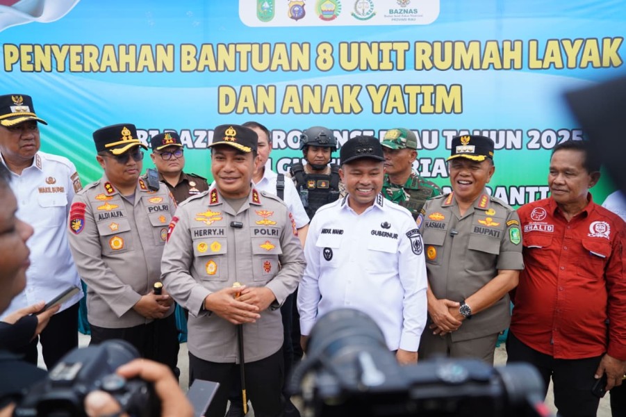 Kapolda dan Gubernur Riau Tinjau Meranti