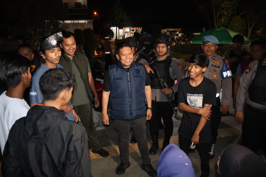 Polres Pelalawan Gencarkan Patroli Malam, Kapolres Turun Langsung Pimpin Pasukan