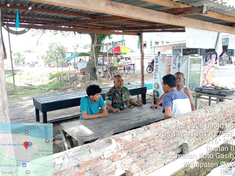 Babinsa Pelda Syafri Gelar Komsos, Ajak Warga Peduli Kesehatan dan Kebersihan Lingkungan